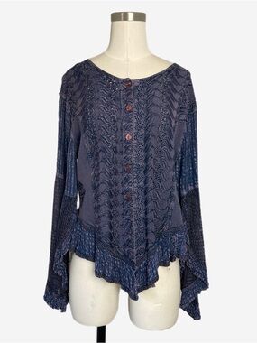 Fabulous Blue purple bell sleeve embroidered crochet top hippie Renaissance S/M